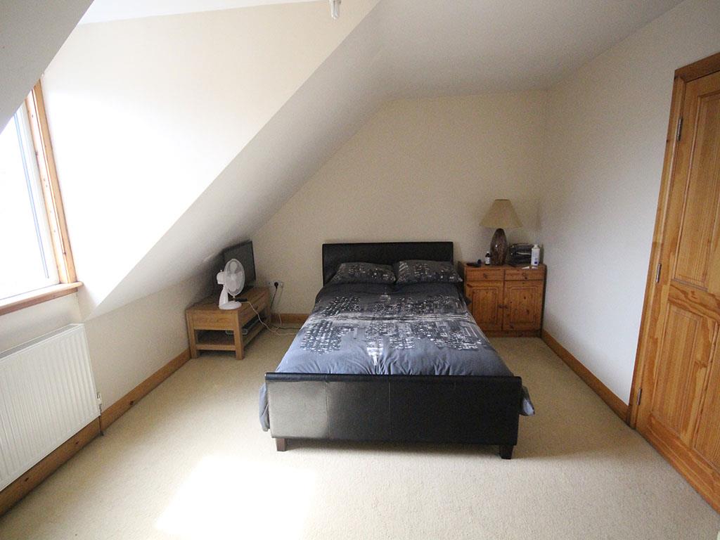 4 bedroom semi-detached house To Let in Earby - IMG_3197.JPG